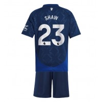 Manchester United Luke Shaw #23 Replica Away Minikit 2024-25 Short Sleeve (+ pants)